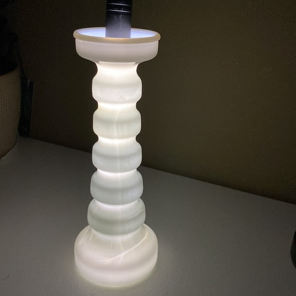 Anchor Hocking Milk Glass Vase or Candle Holder - Picture 5 of 5